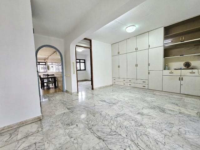 307 Clementi Avenue 4 HDB Apartment For Sale, $688,000, 2 Bed 2 Bath 883 sqft $779.00 psf