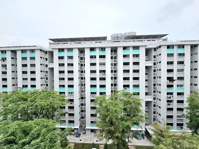307 Clementi Avenue 4 HDB Apartment For Sale, $688,000, 2 Bed 2 Bath 883 sqft $779.00 psf