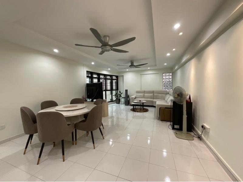 Prop-GPT: HDB Apartment: D23  650 Senja Link