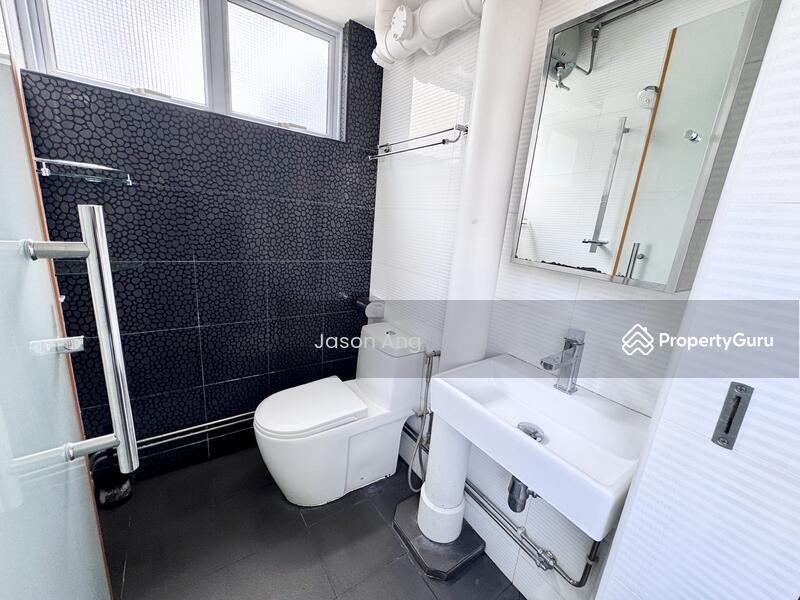 309 Clementi Avenue 4