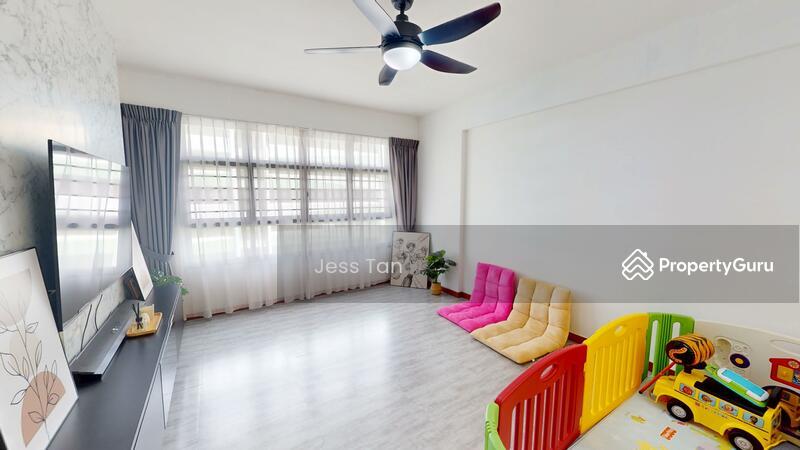 604A Tampines Avenue 9 HDB Flat | D18  | Prop-GPT the AI-Powered Property Guru
