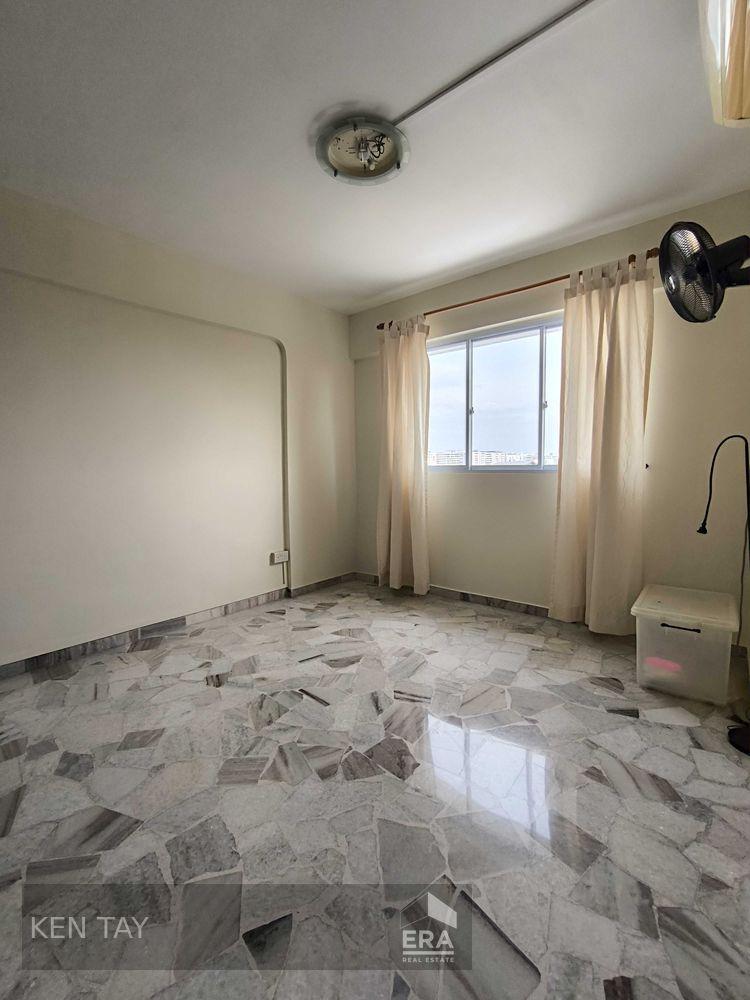 HDB - 3 room for Sale: Yishun Street 71, Yishun, D27, 760722