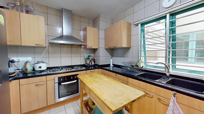 Condominium for Sale: D09, 239347