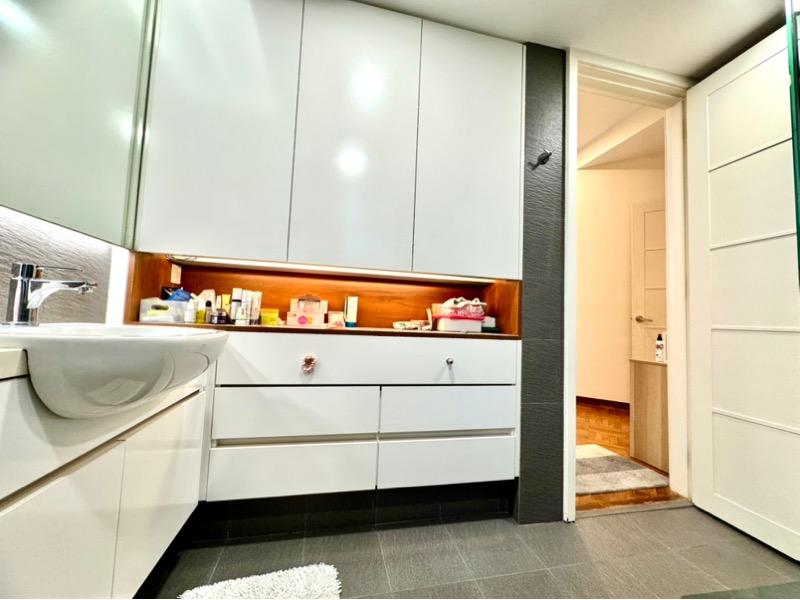 Condominium for Sale: Hillview, D23, 669565