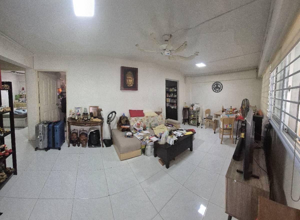 HDB Apartment for Sale: Yishun, D27, 760255