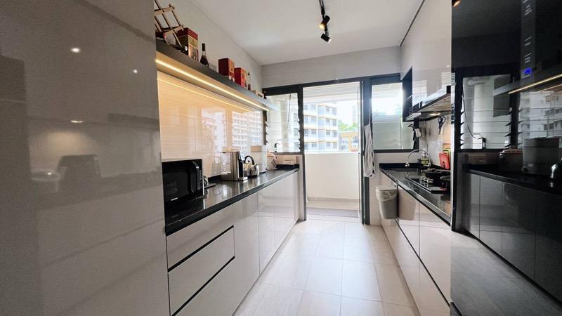 HDB Apartment for Sale: Yishun, D27, 762478