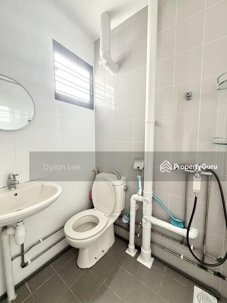 HDB Flat for Sale: D14, 400009