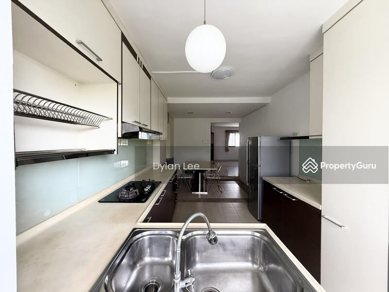 HDB Flat for Sale: D14, 400009