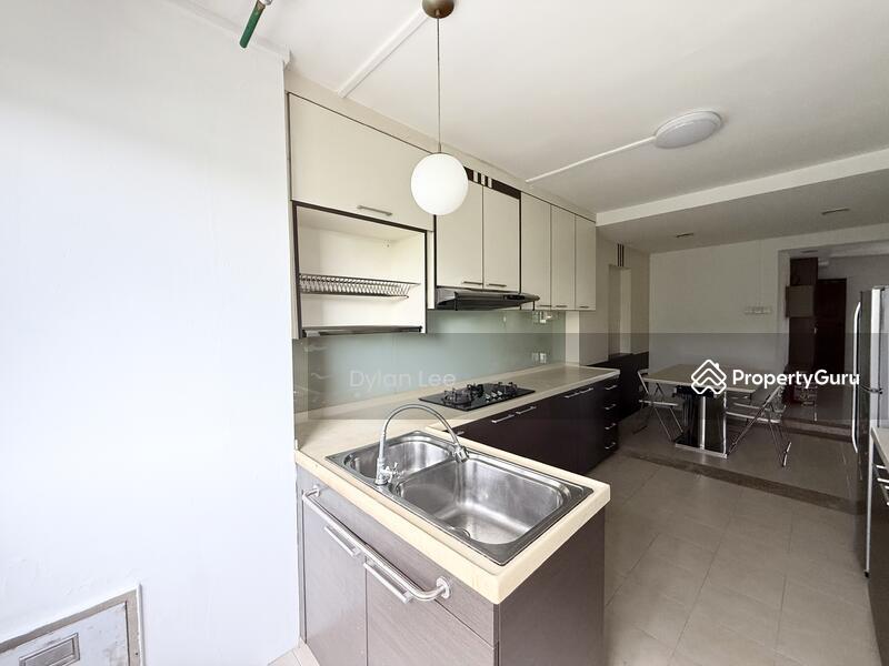 HDB Flat for Sale: D14, 400009