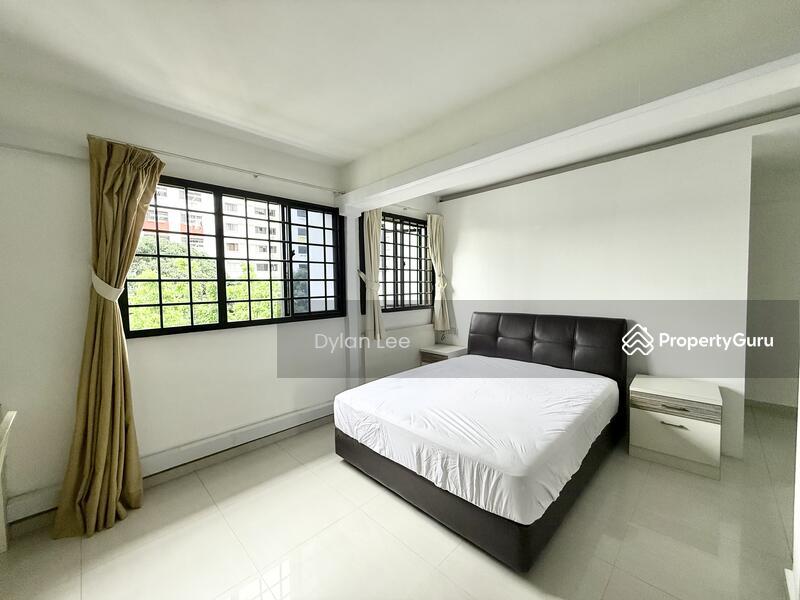 HDB Flat for Sale: D14, 400009