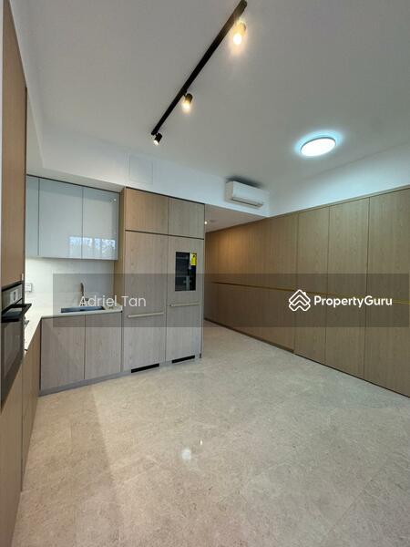 Condominium for Sale: D15, 437906