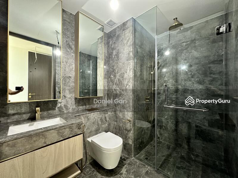 Condominium for Sale: D15, 437906