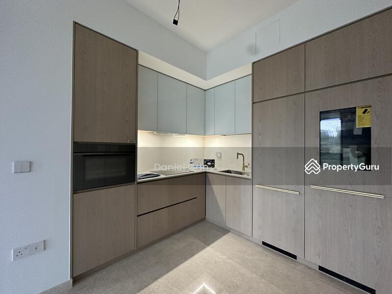 Condominium for Sale: D15, 437906