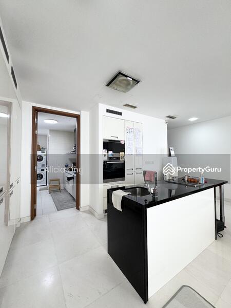 Condominium for Sale: D09, 238113