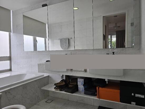 Condominium for Sale: D04, 098449