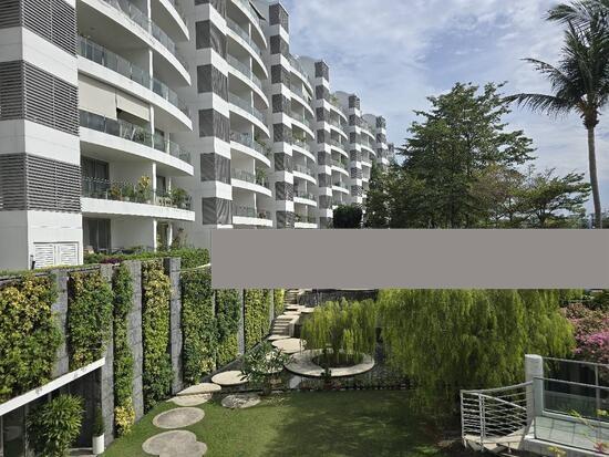 Condominium for Sale: D04, 098449