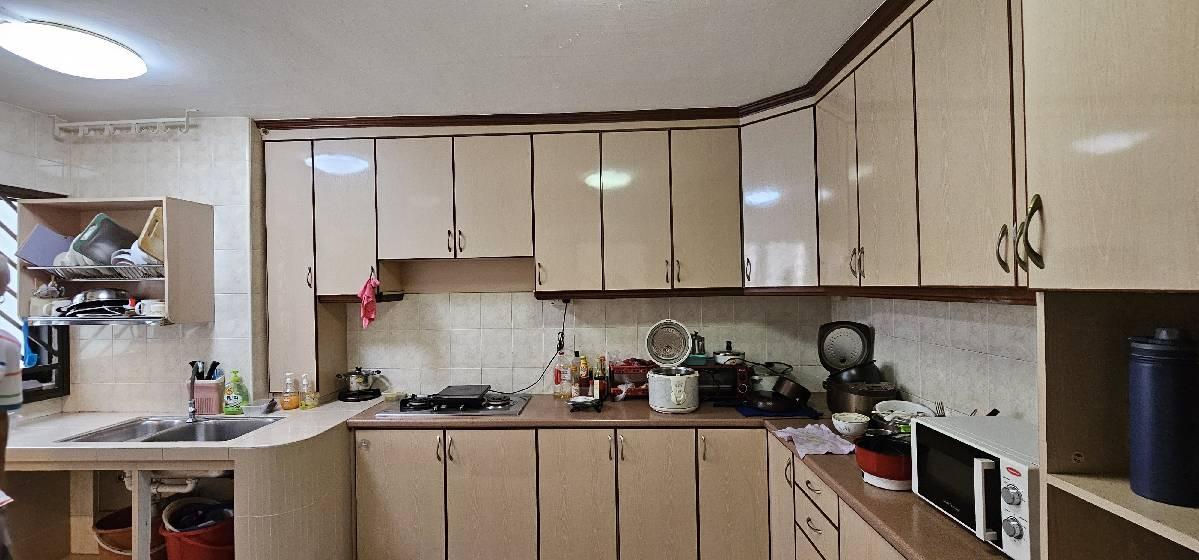 HDB Apartment for Sale: Yishun, D27, 760611