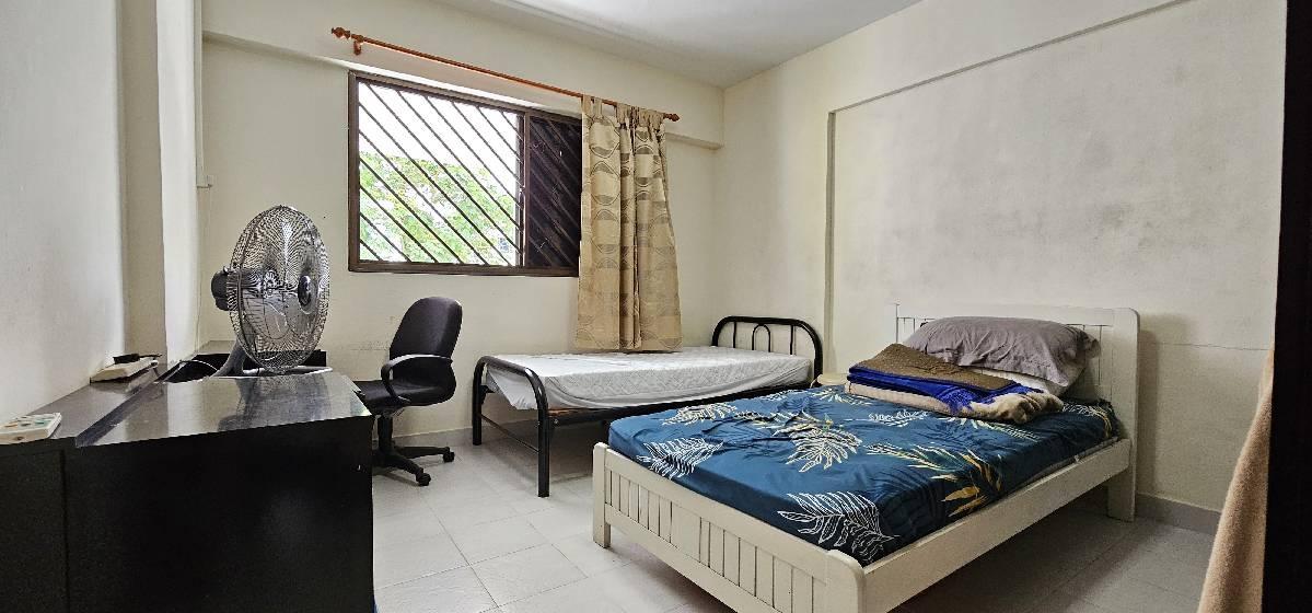 HDB Apartment for Sale: Yishun, D27, 760611