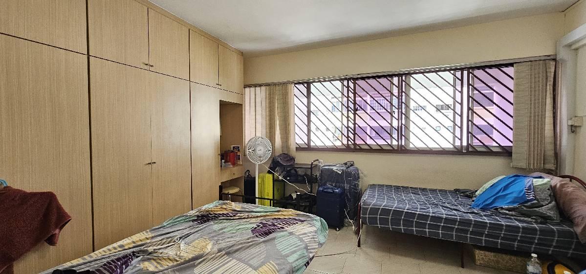 HDB Apartment for Sale: Yishun, D27, 760611