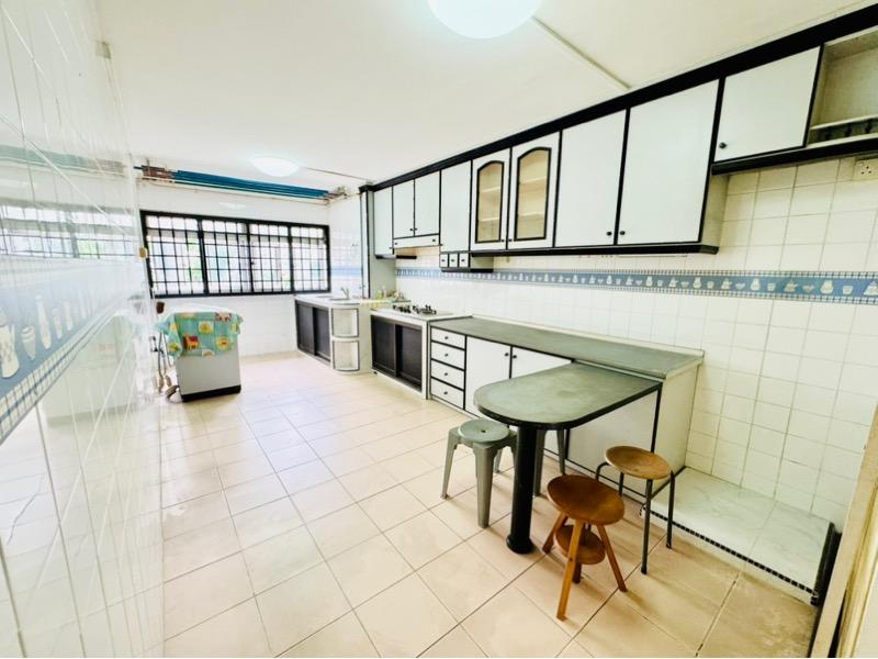 HDB Apartment for Sale: Yishun, D27, 760235