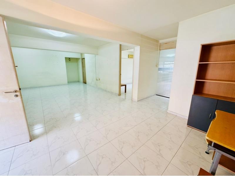 HDB Apartment for Sale: Yishun, D27, 760235