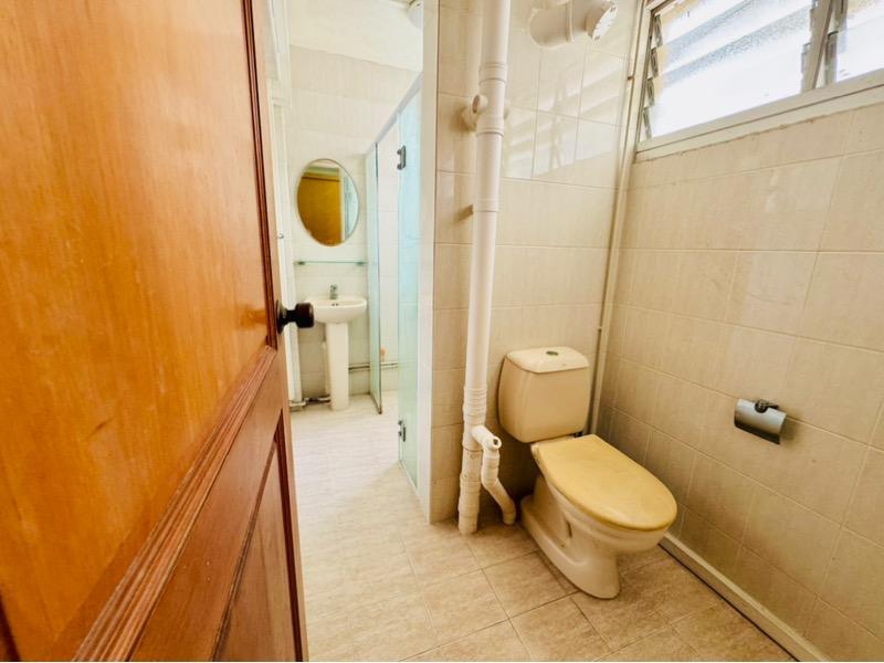 HDB Apartment for Sale: Yishun, D27, 760235