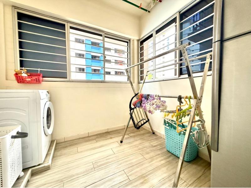 HDB Apartment for Sale: D27, 750334