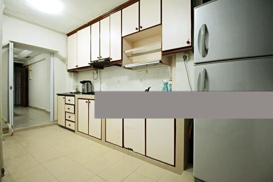 HDB Apartment for Sale: D13, 370060