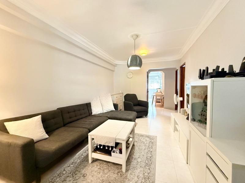 Prop-GPT: HDB Apartment: D18  222 Tampines Street 24
