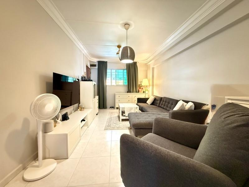 HDB Apartment for Sale: D18, 521222