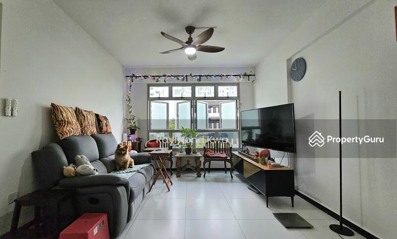 Prop-GPT: HDB Flat: D27 Yishun 424D Yishun Avenue 11