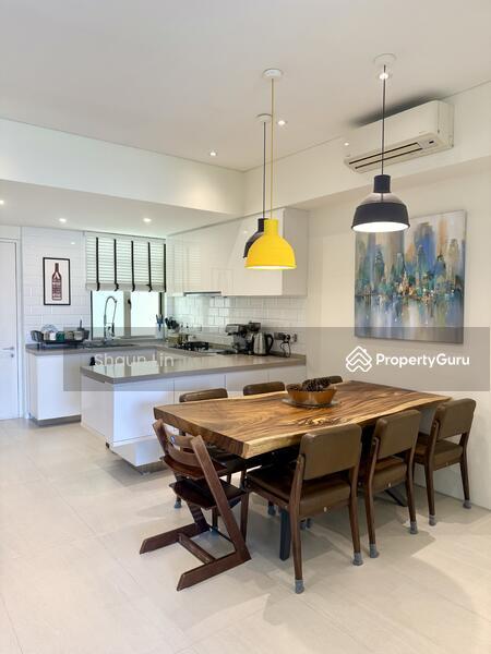 Prop-GPT: Condominium: D15  Costa Rhu