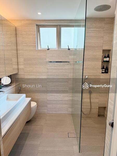 Condominium for Sale: D15, 437431