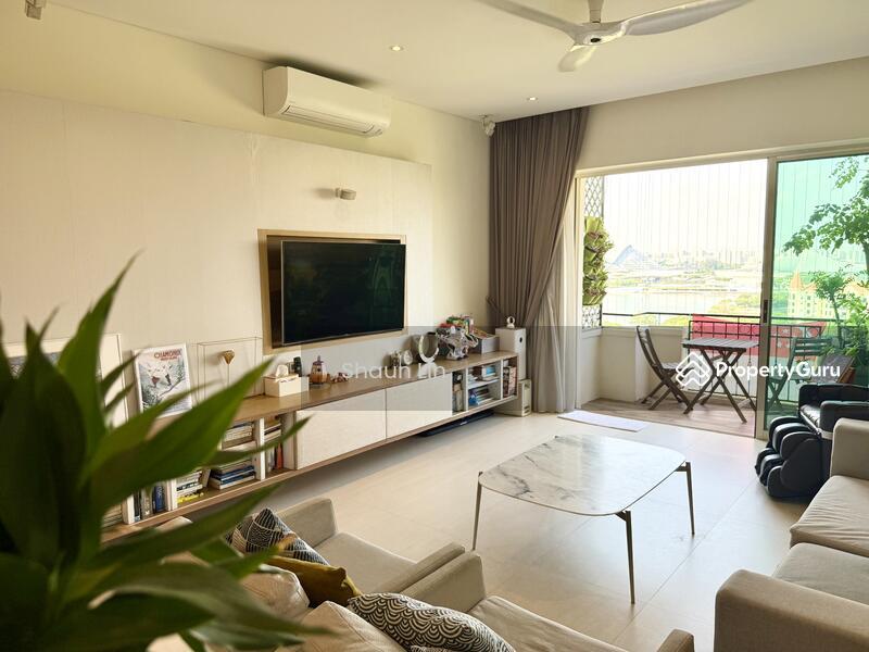 Condominium for Sale: D15, 437431
