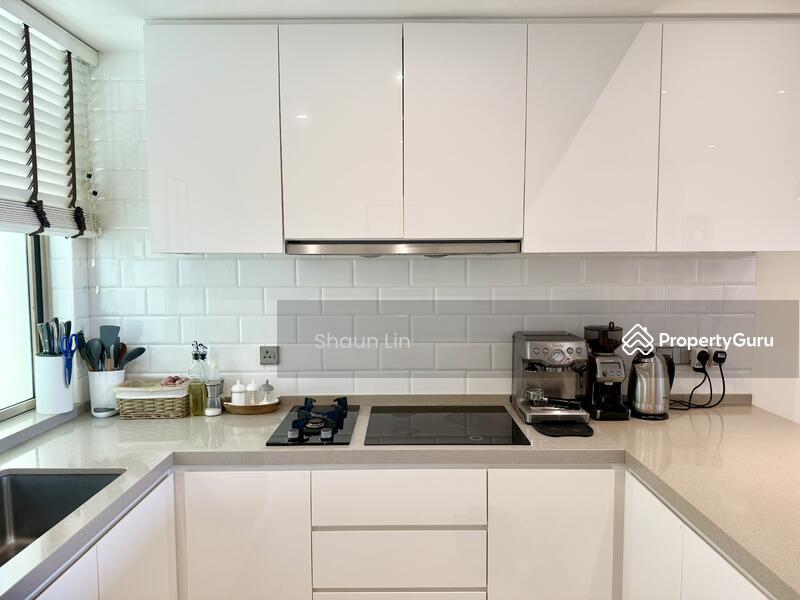 Condominium for Sale: D15, 437431