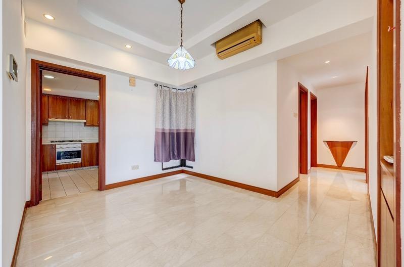 The Mayfair Condominium For Sale, $1,560,000, 3 Bed 3 Bath 1,163 sqft $1,341.00 psf