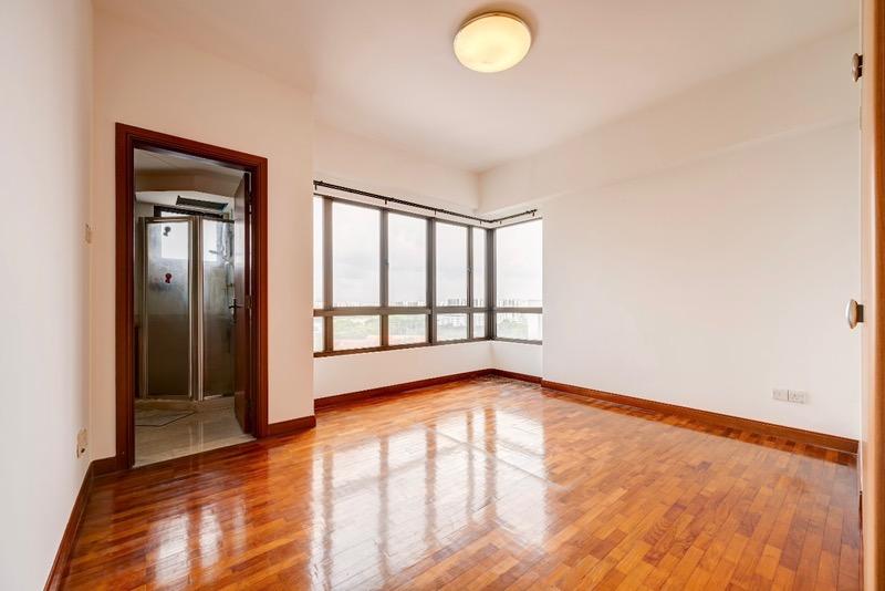 The Mayfair Condominium For Sale, $1,560,000, 3 Bed 3 Bath 1,163 sqft $1,341.00 psf