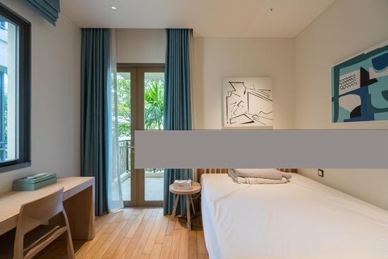 Bishopsgate Residences Apartment For Sale, $9,700,000, 4 Bed 5 Bath 2,939 sqft $3,300.00 psf