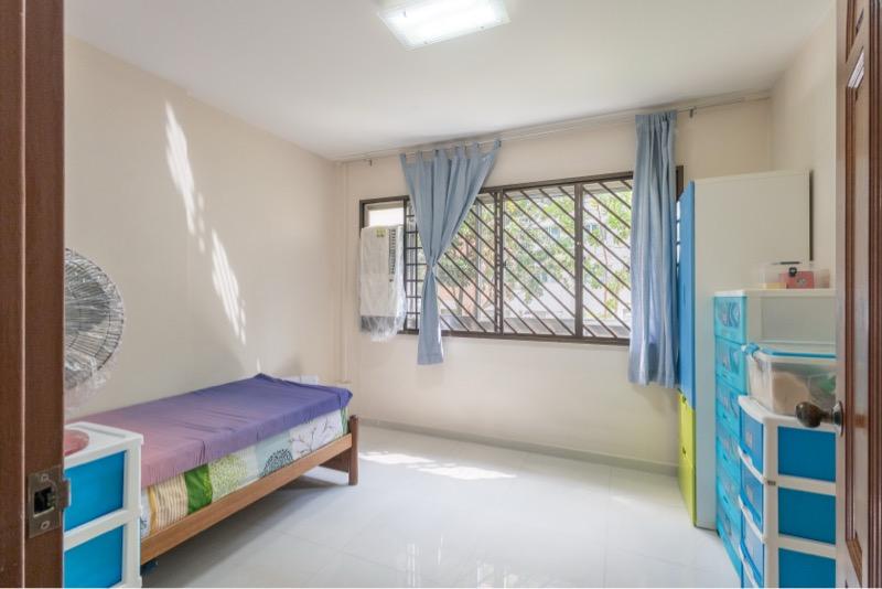 540 Hougang Avenue 8 HDB Apartment For Sale, $708,000, 4 Bed 2 Bath 1,302 sqft $544.00 psf