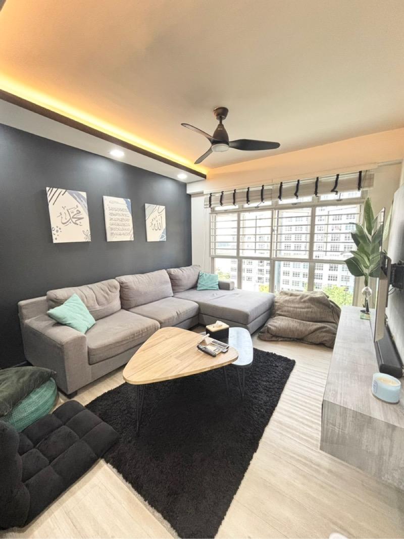 Prop-GPT: HDB Apartment: D19 Punggol 322A Sumang Walk
