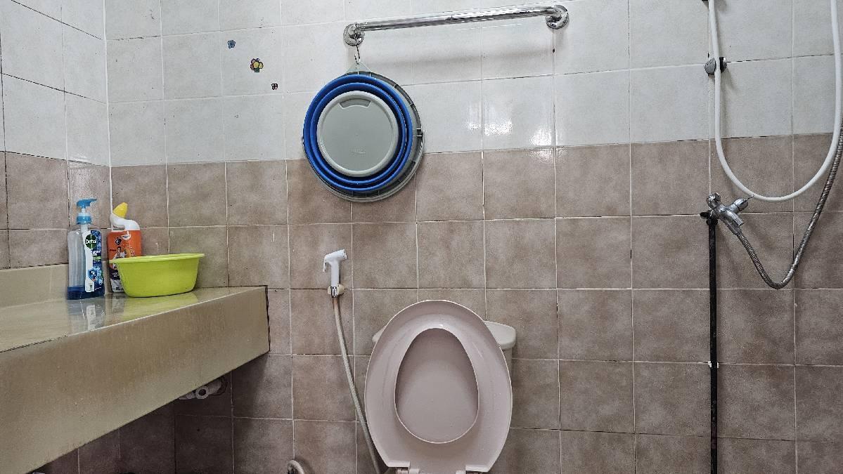 658 Choa Chu Kang Crescent HDB Apartment For Sale, $580,000, 3 Bed 2 Bath 1,119 sqft $518.00 psf