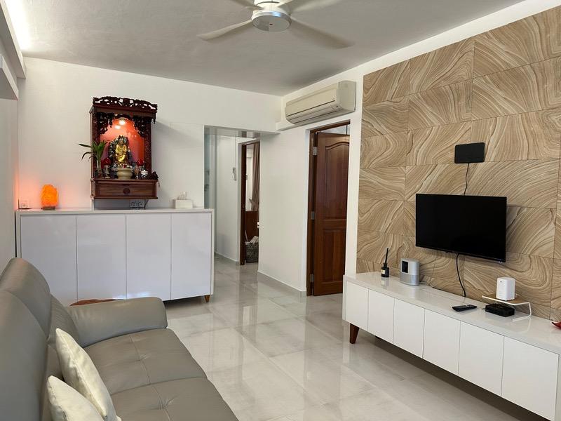 Prop-GPT: HDB Apartment: D23 Bukit Batok 260 Bukit Batok East Avenue 4