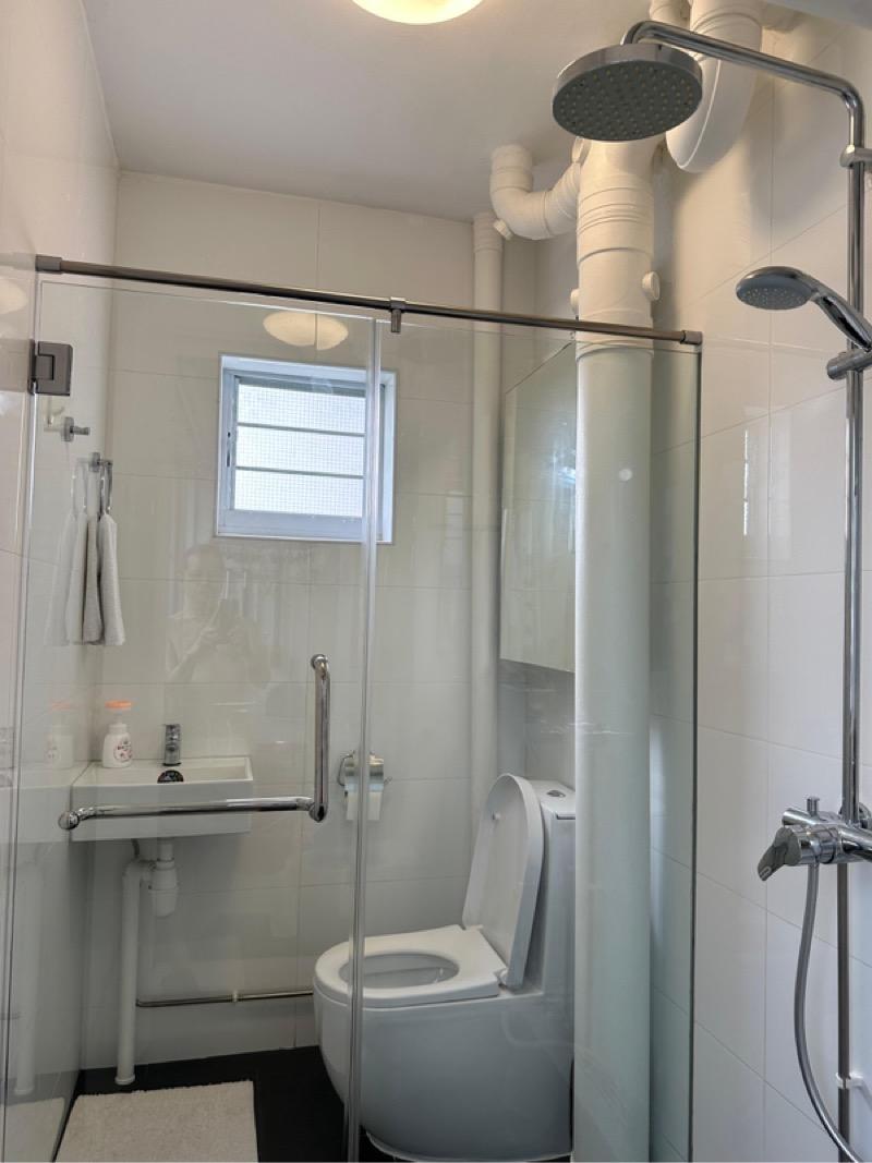 260 Bukit Batok East Avenue 4 HDB Apartment For Sale, $470,000, 2 Bed 2 Bath 785 sqft $599.00 psf