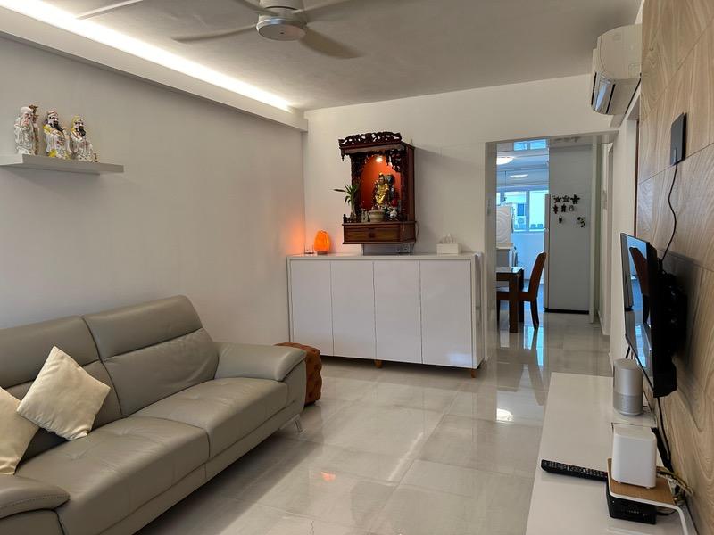 260 Bukit Batok East Avenue 4 HDB Apartment For Sale, $470,000, 2 Bed 2 Bath 785 sqft $599.00 psf