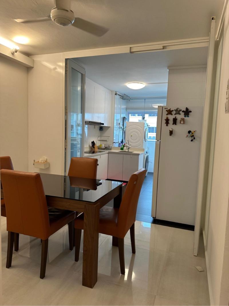 260 Bukit Batok East Avenue 4 HDB Apartment For Sale, $470,000, 2 Bed 2 Bath 785 sqft $599.00 psf