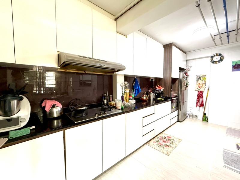 HDB Apartment for Sale: Geylang, D14, 380050