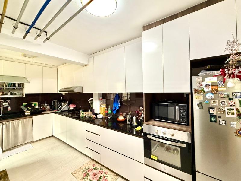 HDB Apartment for Sale: Geylang, D14, 380050