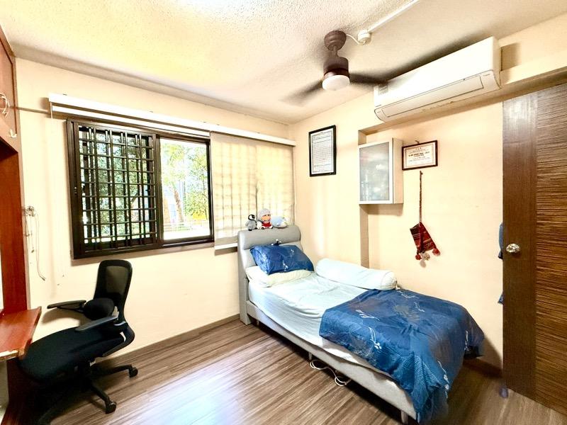 HDB Apartment for Sale: Geylang, D14, 380050