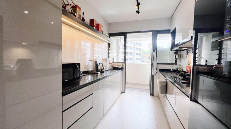 HDB Apartment for Sale: Yishun, D27, 762478