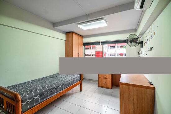 HDB Apartment for Sale: Yishun, D27, 760278